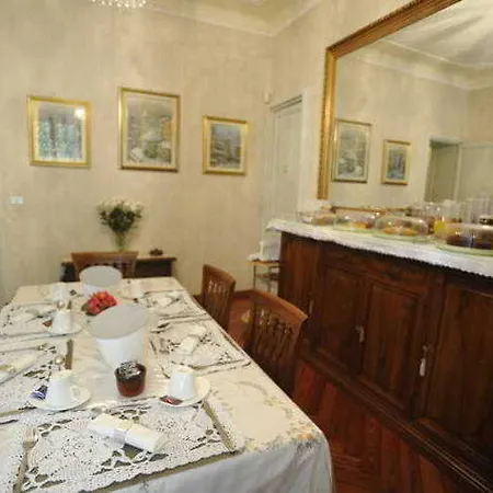 Essiale Bed & Breakfast 5*