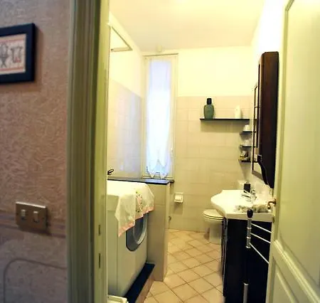 Bed & Breakfast Essiale 5*