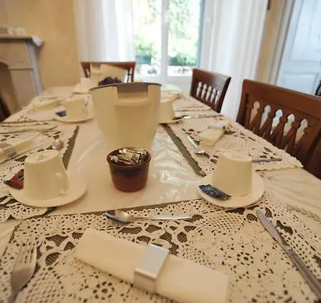 Essiale Bed & Breakfast 5*