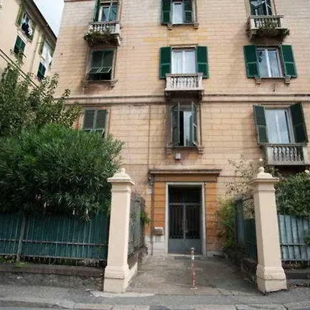 Essiale 5* Genova